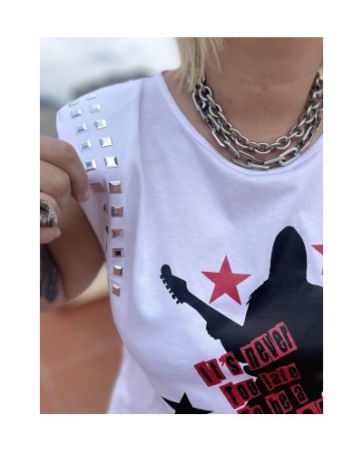 Camiseta "Electric Girl" Blanca – Diseño con Tachuelas y Glitter | Pensando en Ti