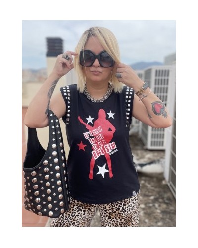 Camiseta Electric Girl negra| Glam Rock con Tachuelas – Noc the brand