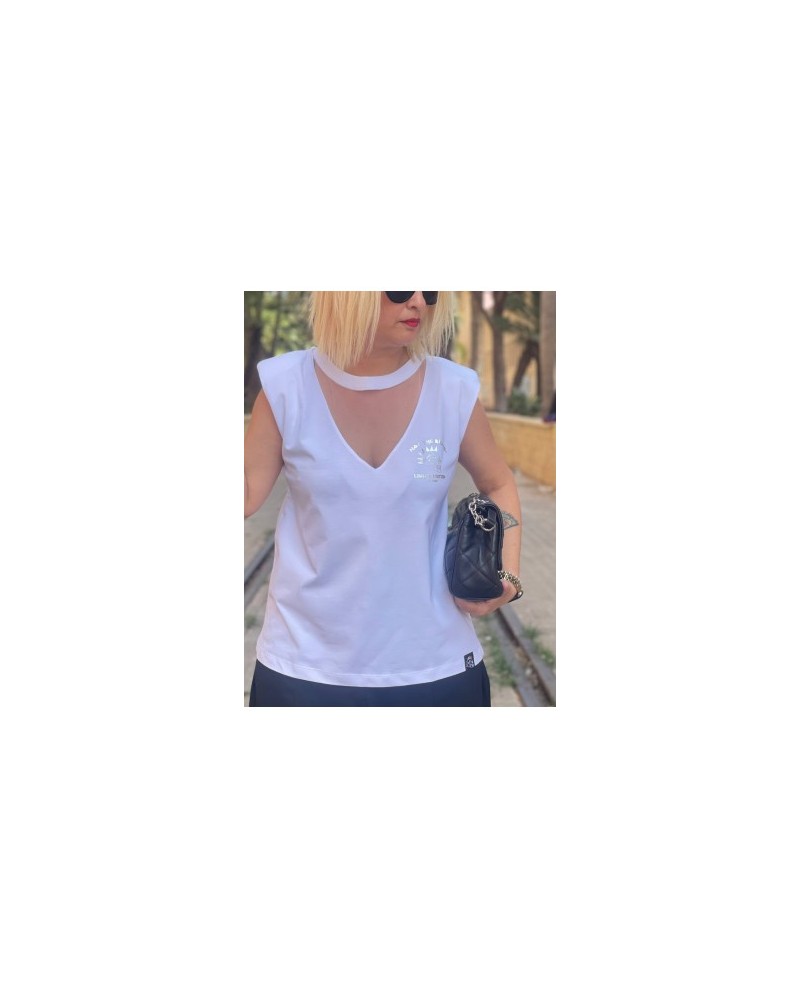 Cami Skull Basic Blanca – Noc The Brand | Camiseta básica con actitud rockera