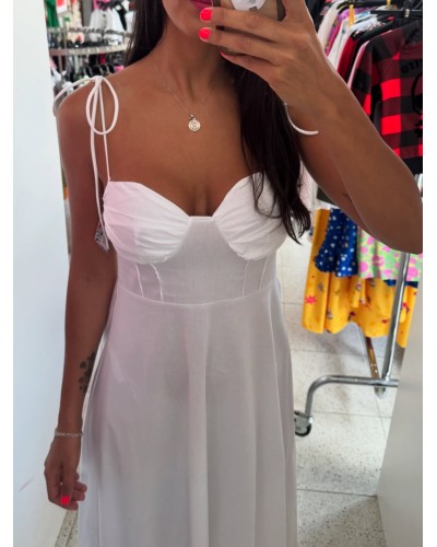 "Vestido Cibeles: Elegancia con Rebaja | Pensando en Ti"