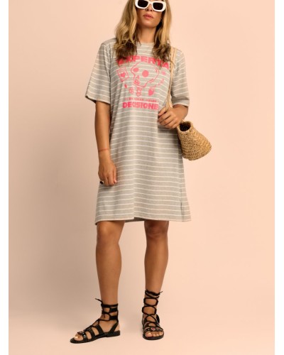 VESTIDO "EXPERTA" GRIS AIRE RETRO