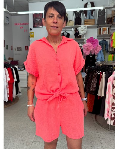 Conjunto algodón neón – Look vibrante y cómodo de verano