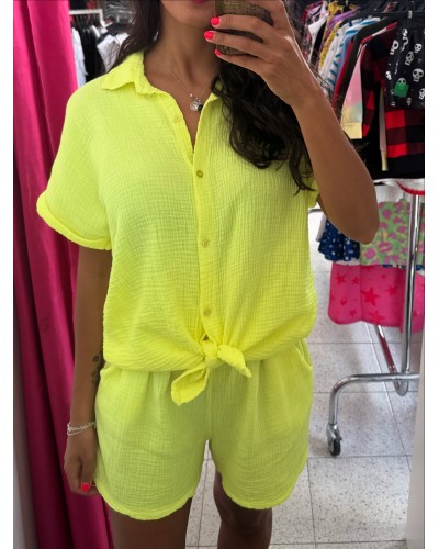 Conjunto algodón neón – Look vibrante y cómodo de verano