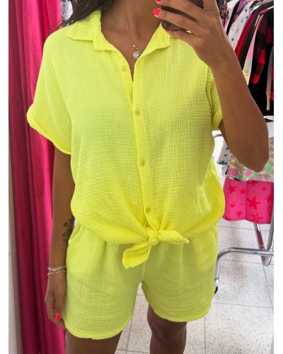 Conjunto algodón neón – Look vibrante y cómodo de verano