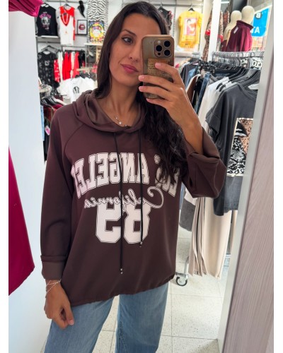 Sudadera mujer con capucha y maxi print | Corte asimétrico