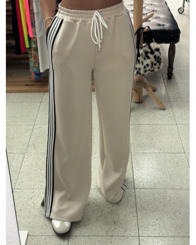 Conjunto Sport Beige – Comodidad y Estilo Relax