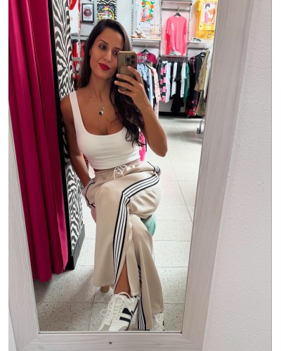 Conjunto Sport Beige – Comodidad y Estilo Relax