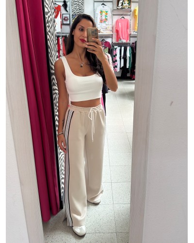 Conjunto Sport Beige – Comodidad y Estilo Relax