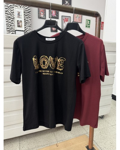 CAMISETA LOVE