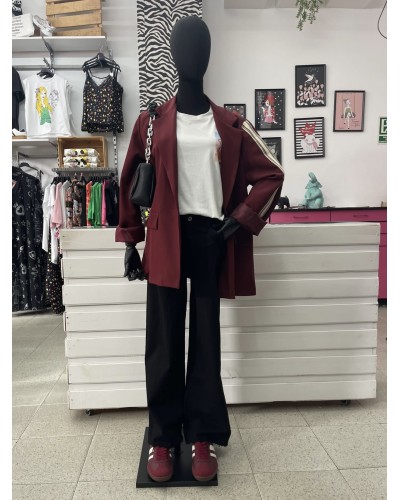 Blazer Susana Granate - Elegancia y Estilo Sofisticado para Cualquier Ocasión