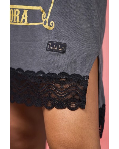 Vestido Luchadora Anabel Lee – oversize con glitter y puntilla