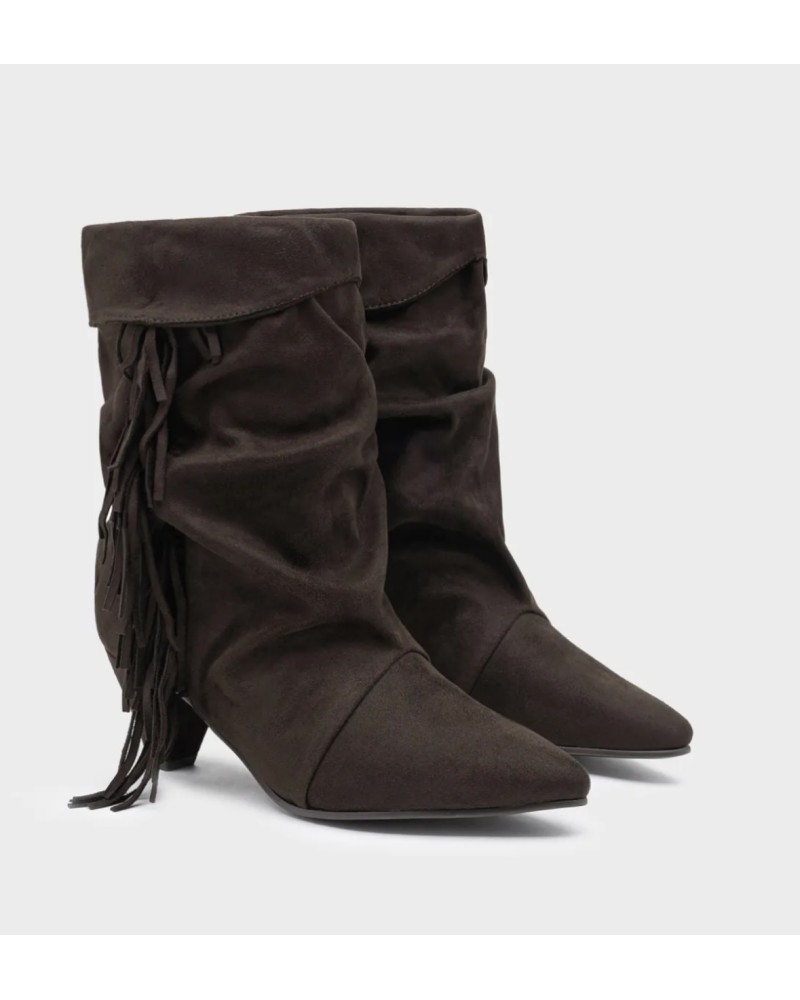 Botas “Chaman” chocolate con flecos – estilo boho moderno