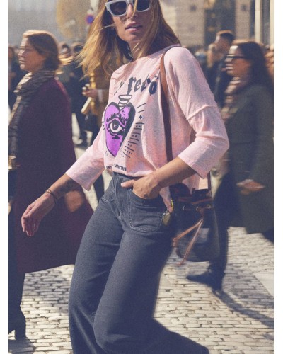 CAMISETA "SALVAJE de CORAZÓN" ROSA AIRE RETRO
