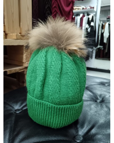 Gorro de lana con pompón – textura cómoda y estilo retro