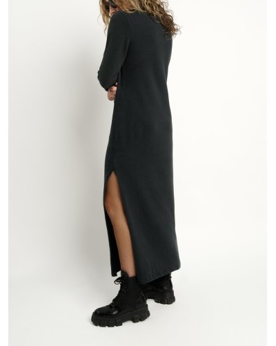 Vestido largo aire retro “Calaveritas” – estética vintage con chispa
