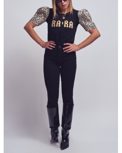 Camiseta “Rara Leopardo” · Estampado animal print · Aire Retro Camiseta “Rara Leopardo” · Estampado animal print · Aire Retro