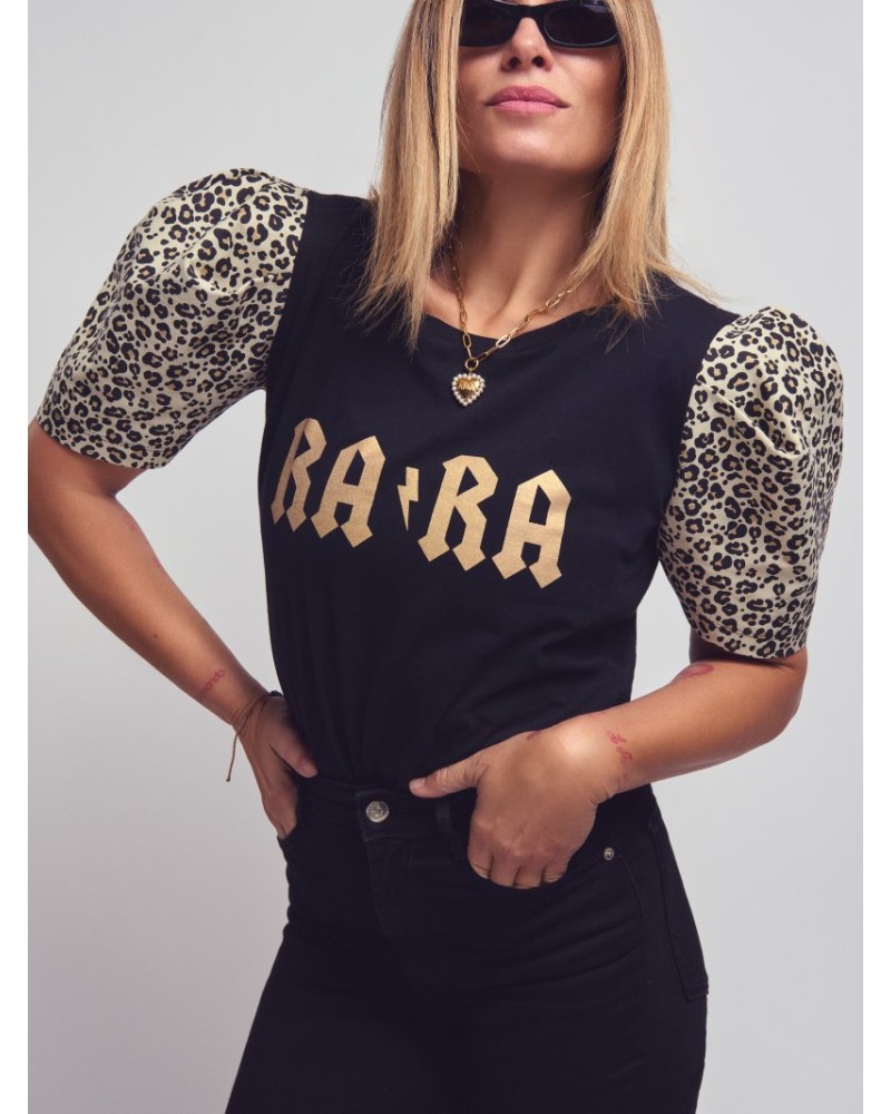 Camiseta “Rara Leopardo” · Estampado animal print · Aire Retro Camiseta “Rara Leopardo” · Estampado animal print · Aire Retro
