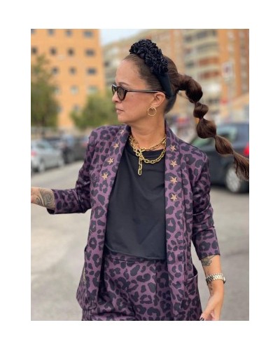 Blazer “Insignia” – Leopardo berenjena + efecto militar · Noc The Brand Blazer “Insignia” – Leopardo berenjena + efecto militar · Noc The Brand