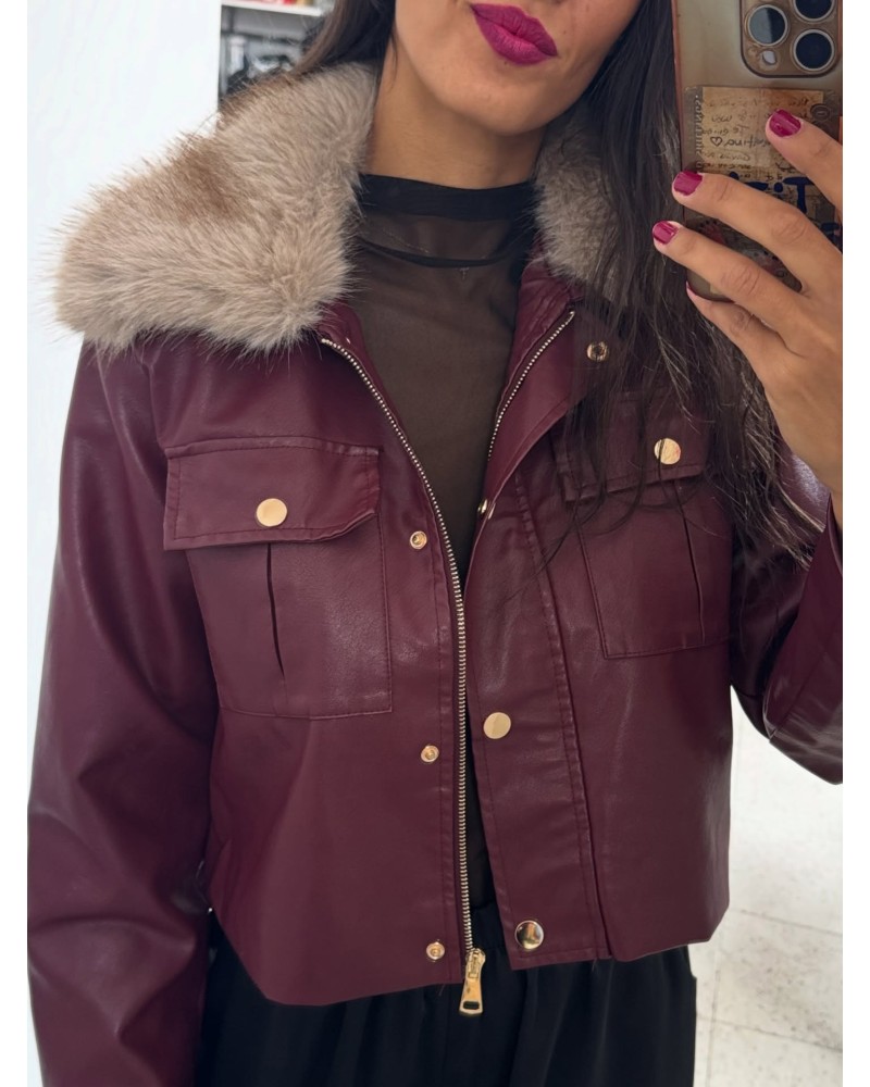 Chaqueta polipiel burdeos con pelo  – Cuello extraíble - pensando en ti Chaqueta polipiel burdeos con pelo  – Cuello extraíble - pensando en ti