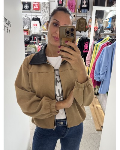 Chaqueta Antelina Cuello Polipiel – Camel, Verde y Negro