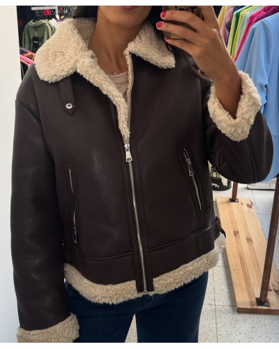 Chaqueta Aviador Chocolate – Estilo Piloto,  Abrigo Ligero | Pensando en Ti Shop