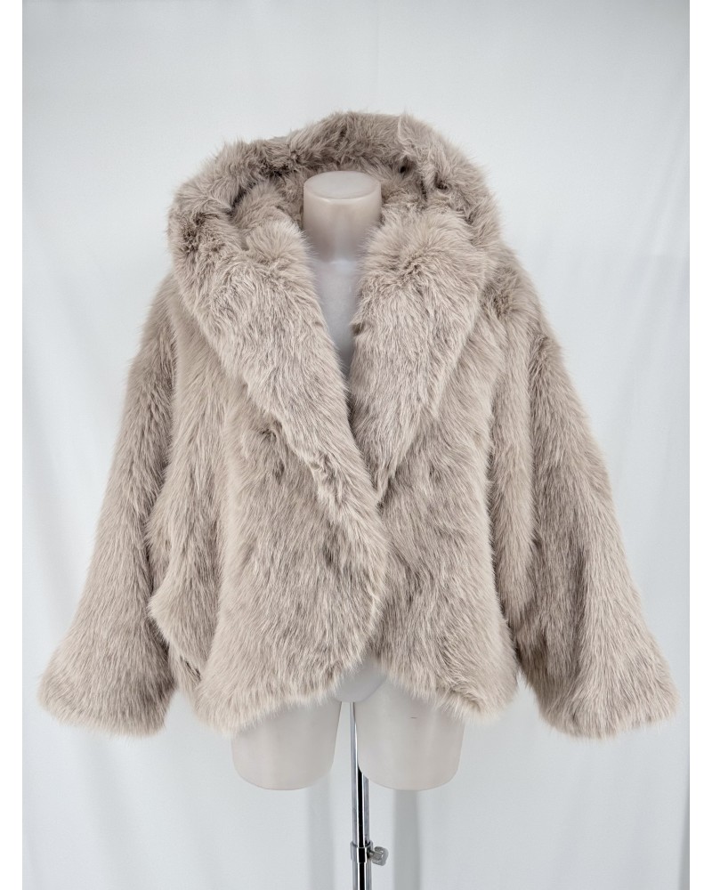 ABRIGO DE PELO ALASKA