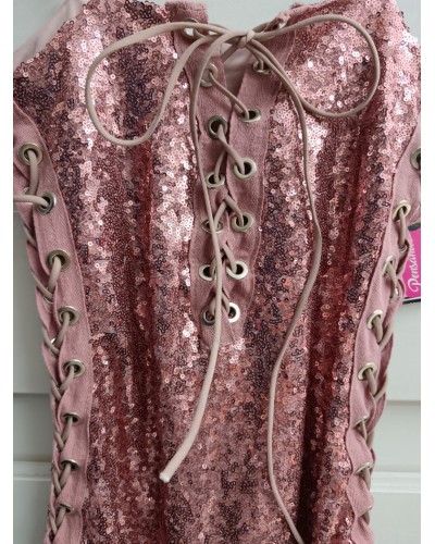 Vestido de Fiesta Corset Laterales – Elegancia y Estructura | Pensando en Ti