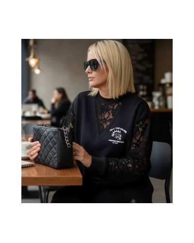 Sudadera Lace Rebel Negra | NOC The Brand – Estilo Urbano y Exclusivo