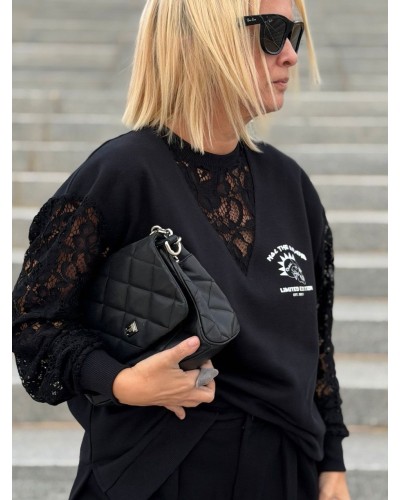 Sudadera Lace Rebel Negra | NOC The Brand – Estilo Urbano y Exclusivo