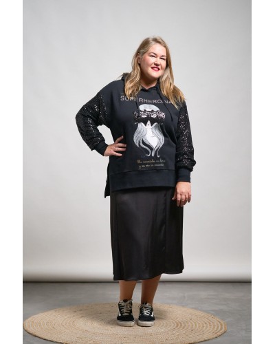 SUDADERA SUPERHEROÍNA ANABEL LEE