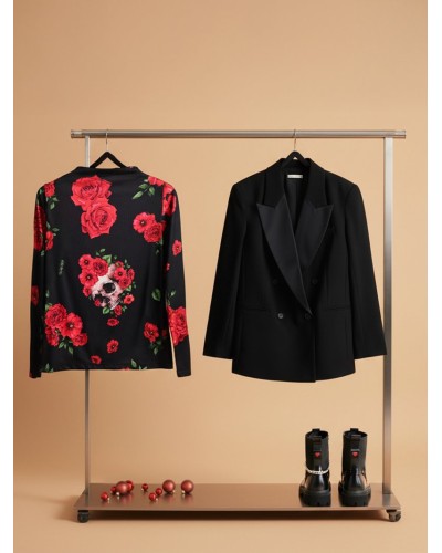 CAMISETA "ROSAS" NEGRA