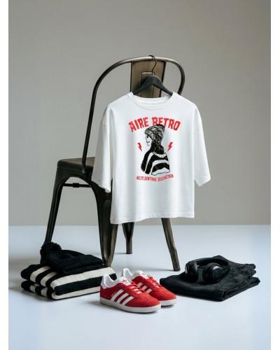 Camiseta “Desconectada” Aire Retro – Blanca, Estilo Vintage y Casual