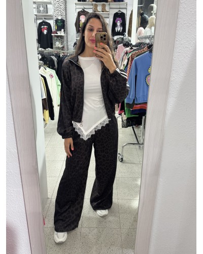 CHANDAL ADI CHOCOLATE