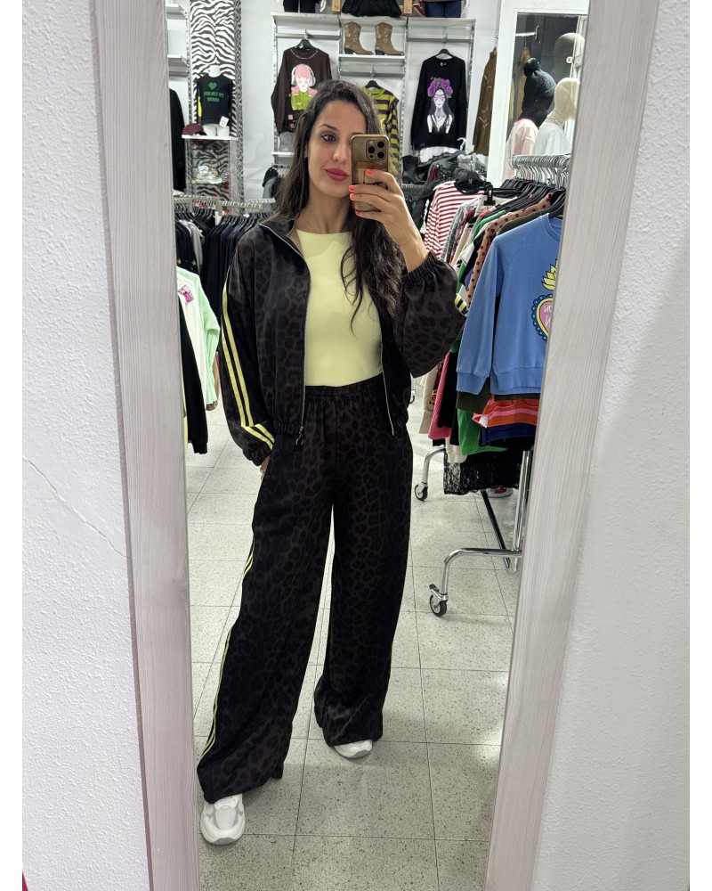 CHANDAL ADI CHOCOLATE