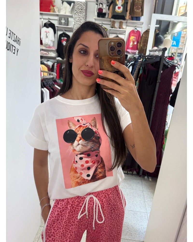 CAMISETA PRETY ESTAMPADA