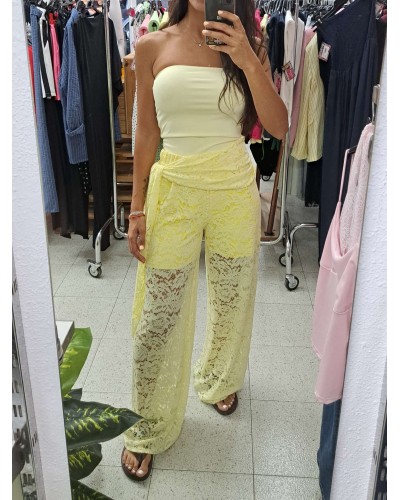 CONJUNTO ENCAJE PAREO