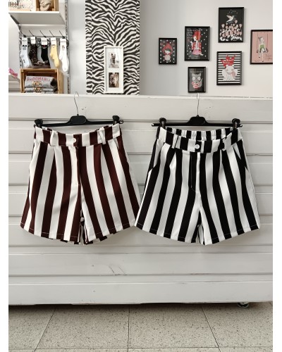 SHORT RAYAS COLORES