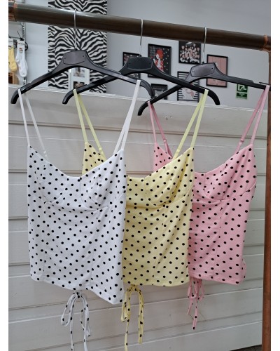 Top Corsé "Polka Dot": Tu aliado para un look femenino y retro.