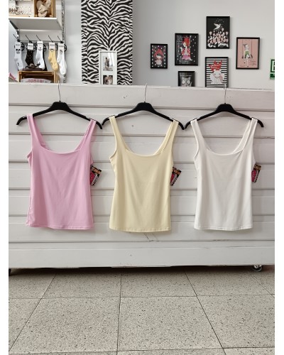 CAMISETA BASICA CUELLO CAJA COLORES