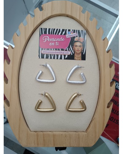 PENDIENTE TRIÁNGULO BERMUDAS