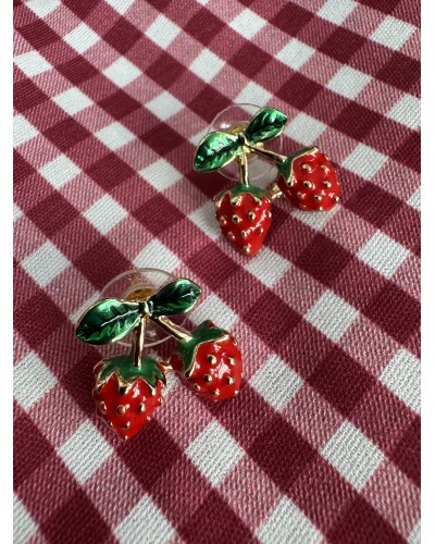 PENDIENTES FRESAS