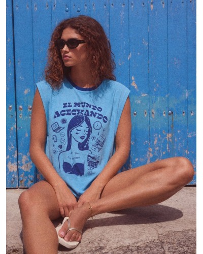 CAMI CHICA "ACECHANDO" AZUL AIRE RETRO