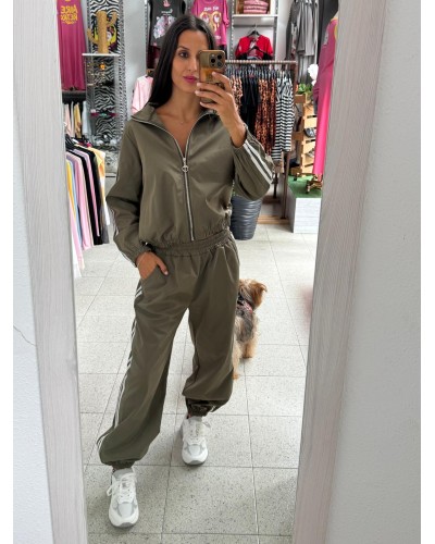 CHAQUETA SPORT ADI VERDE KAKI