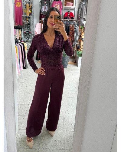 CONJUNTO ROMANTIQUE BURDEOS