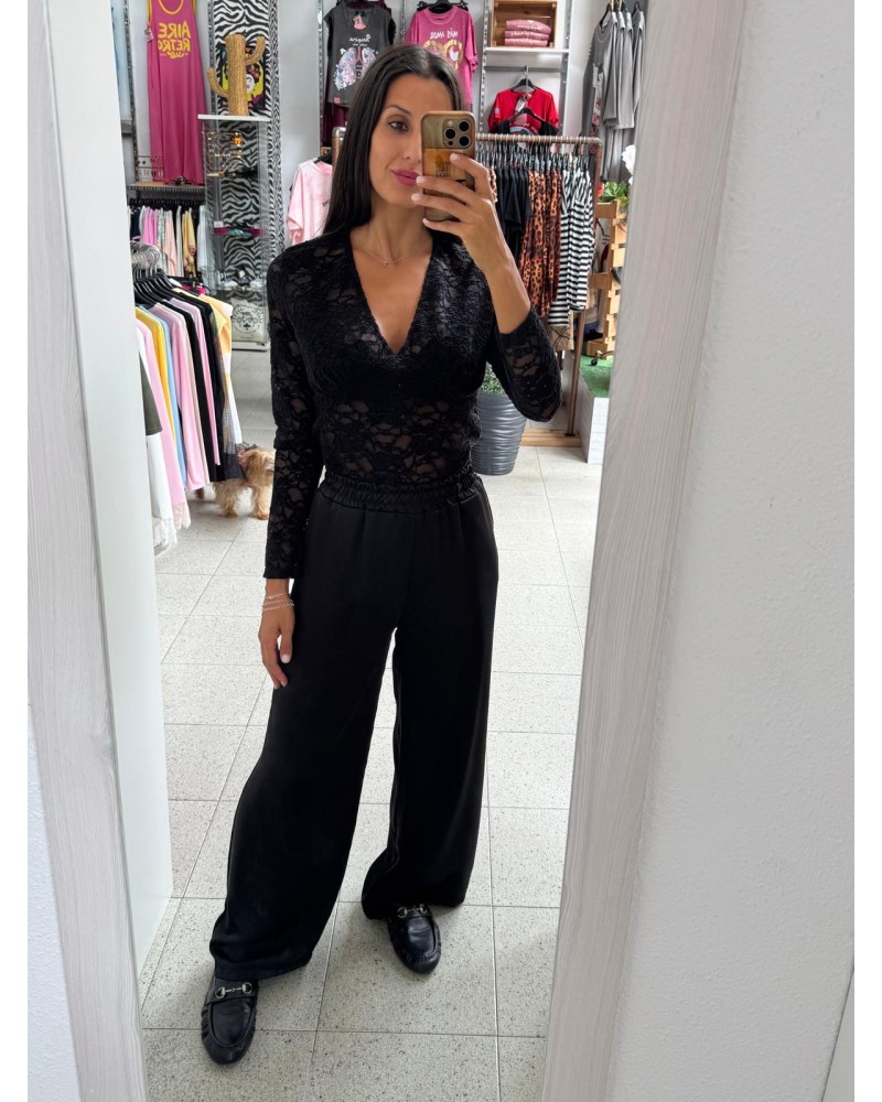 CONJUNTO ROMANTIQUE NEGRO