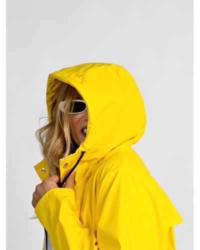 CHUBASQUERO "FOREVER" AMARILLO CORTO AIRE RETRO