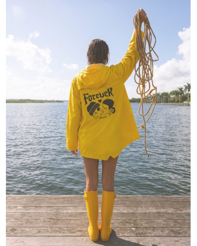 CHUBASQUERO "FOREVER" AMARILLO CORTO AIRE RETRO