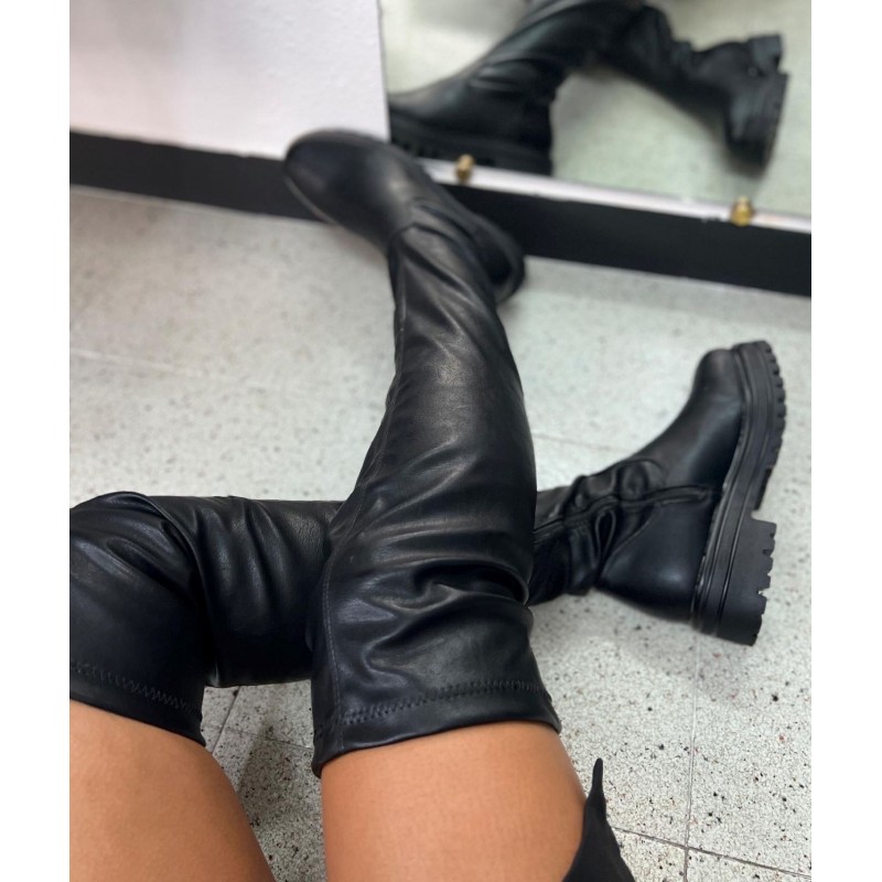 BOTA MOSQUETERA BLACK