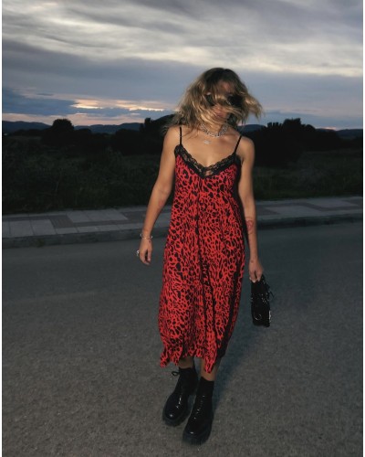 VESTIDO LENCERO ANIMAL PRINT ROJO AIRE RETRO